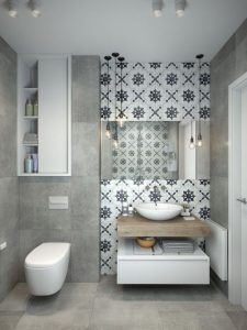 baño con azulejos estampados