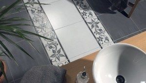 guardas de azulejos para baños