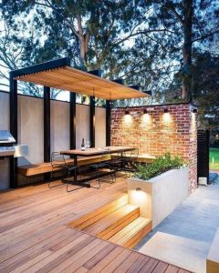 patio con deck de madera