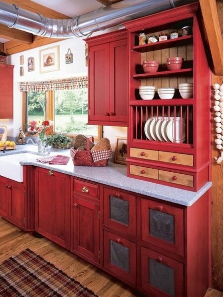 Cocina muebles rojos rusticos