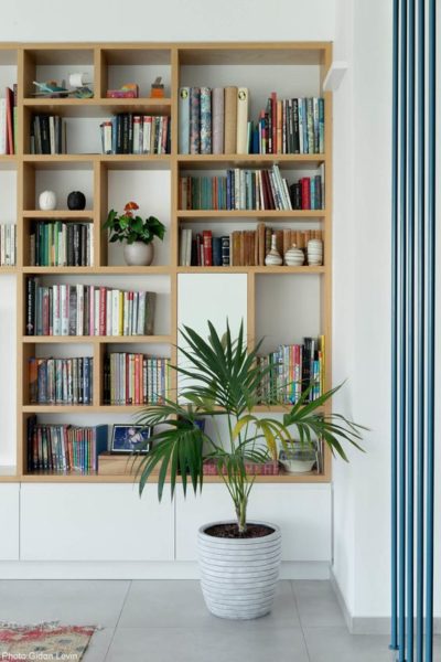 biblioteca empotrada para living moderno y minimalista 1