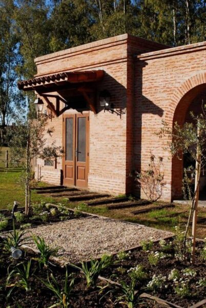 fachadas rusticas de campo con ladrillo visto